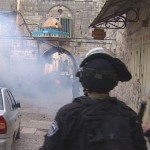 Clashes between Israeli police and Palestinians