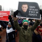 Thousands protest against the release of opposition leader Alexei Navalny