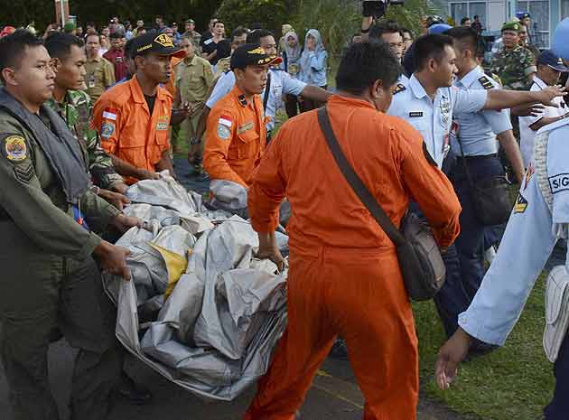 Air Asia plane missing over 40 bodies were recovered from the rubble