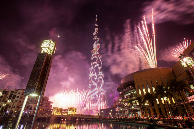 Fireworks at Burj Khalifa building 409 equipment has been installed