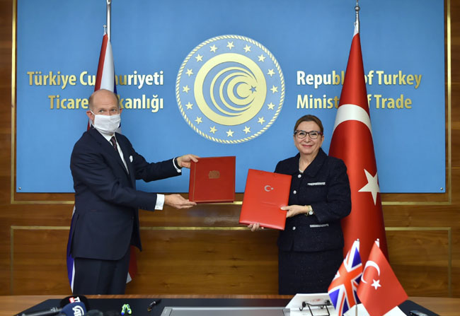 The agreement was signed by Turkish Trade Minister Rushar Pekcan and British Ambassador to Turkey Dominick Chilcott.