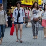 Dissatisfied with physical features, Japanese women on top