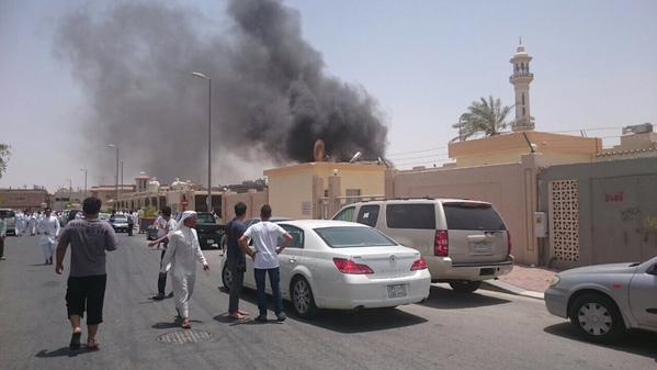 Saudi Arabian city of Dammam mosque suicide attack kills 4