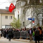 Attack of dozens of people at the Turkish Consulate in Switzerland