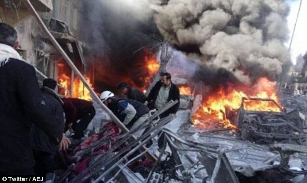 Barbarous Russian bombing in Syria on the market, 60 killed