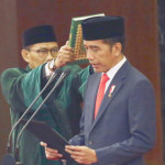 President Joko Widodo takes oath for a second term