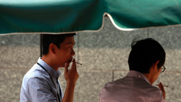 Public places in China, a ban on smoking in offices and public transport