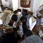 In the Yemeni capital Sanaa, three suicide bombers targeted three Shi'ite mosques Yemen citizens